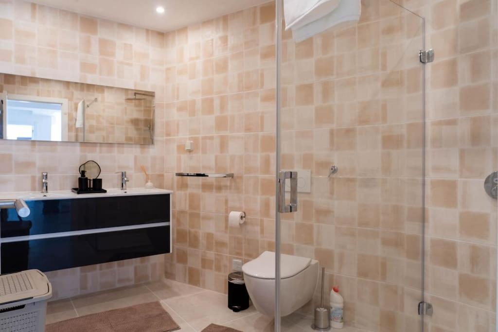Carvoeiro Roof Top Apartment, Next To The Beach! Exterior photo