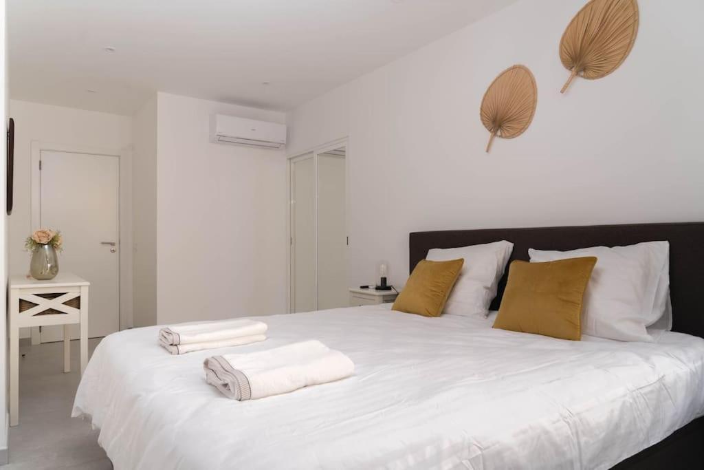 Carvoeiro Roof Top Apartment, Next To The Beach! Exterior photo